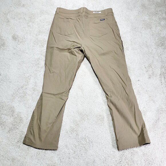 Eddie Bauer Fleece Tech Cargo Pant Men 38x30 Beige Straight Lined Utility - Picture 2 of 9